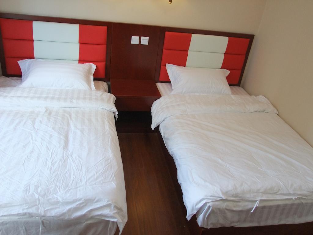 Chun Tian Hui Gu Holiday Hotel Kunming Ruang foto